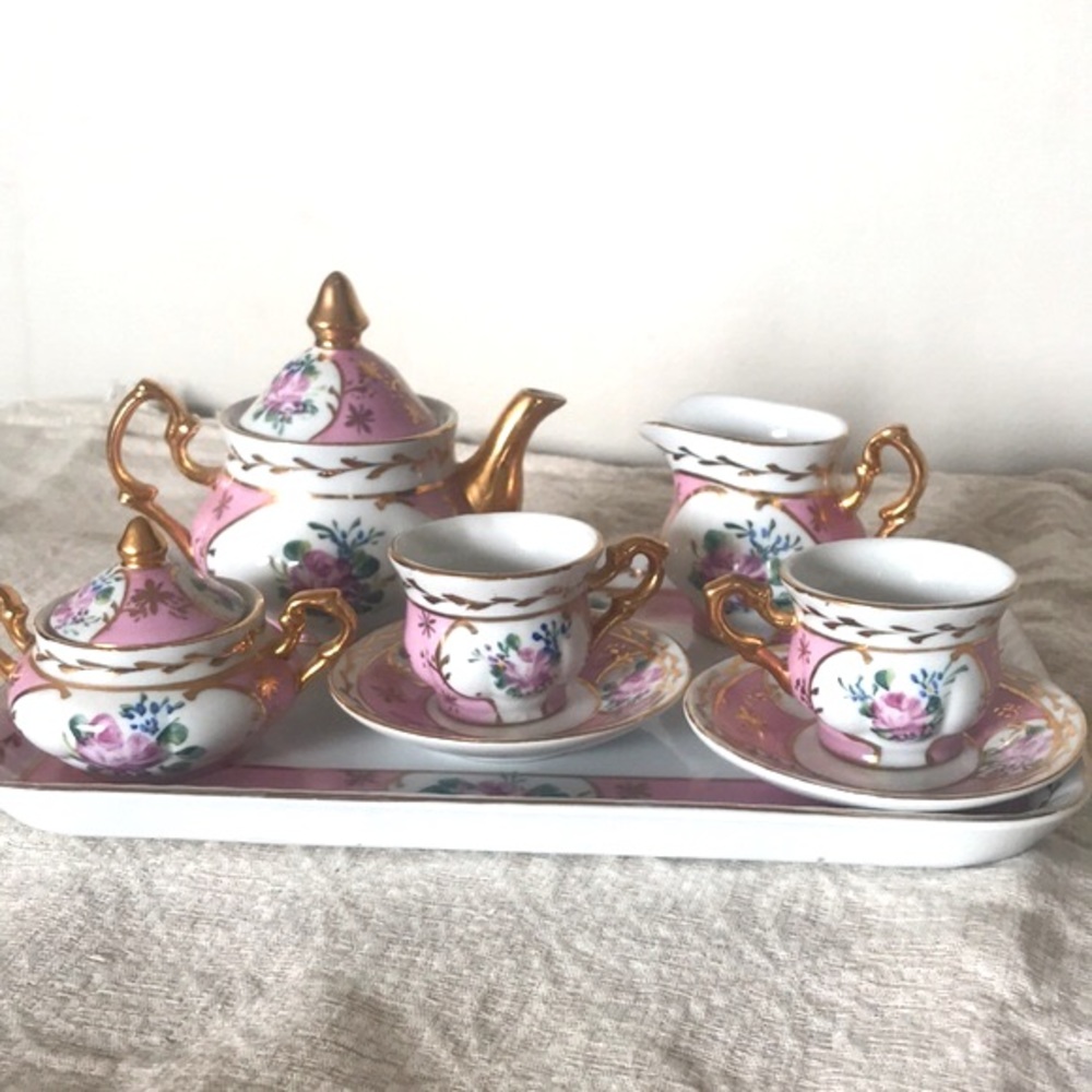 Sold - Rare Vintage Limoges China Children’s Floral Tea Set - Picture 3 of 10